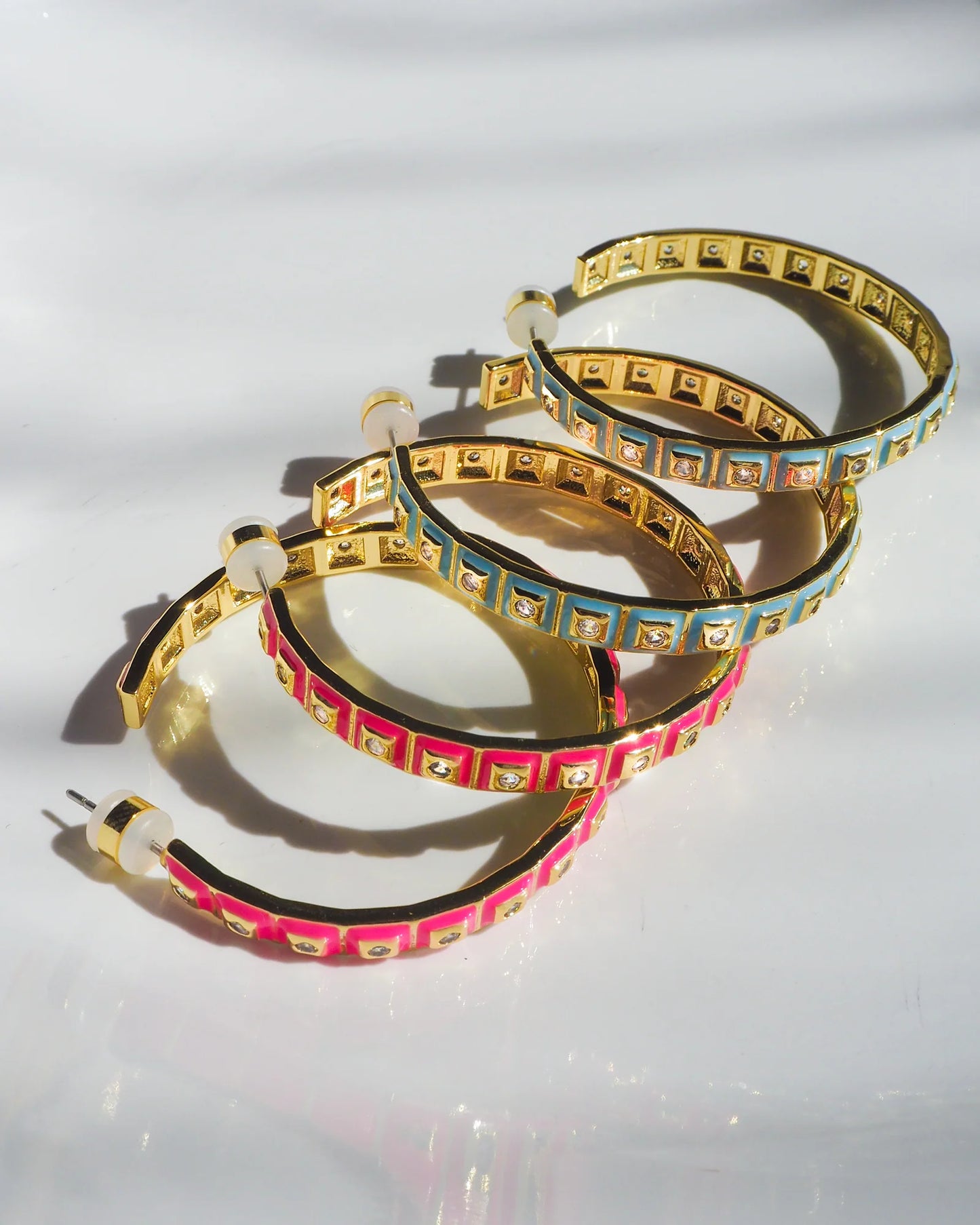 XL Pyramid Stud Hoops - Hot Pink - Gold